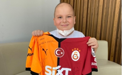 Barış Alper Yılmaz'dan jest