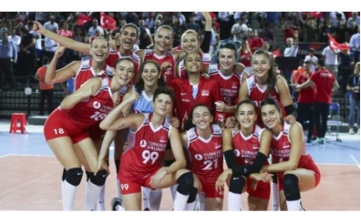 Filenin Sultanları Fransa maçı ne zaman? Fransa - Türkiye voleybol maçı saat kaçta, hangi kanalda?
