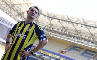 Fenerbahçe tarihinin en pahalı transferi: Kerem Aktürkoğlu en pahalı transferi: Kerem Aktürkoğlu