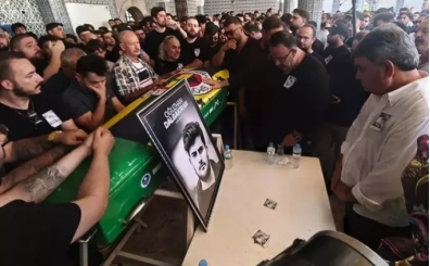 'Jrokez' lakaplı yayıncı Oğuzhan Dalgakıran son yolculuğuna uğurlandı