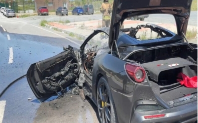 Adalı'nın oğlunun Ferrari'si yolda yanıp küle döndü