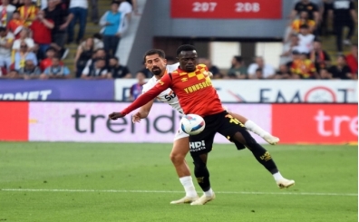 Göztepe sezonun son maçına İstanbul'da çıkacak
