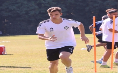 Altay'da 5 futbolcudan ihtar