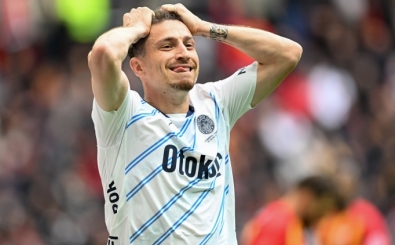 Fenerbahe'de Mert Hakan'a sezonun oku!