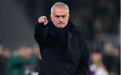 Derbide gözler Mourinho'da olacak!