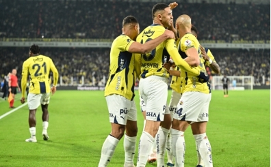 Uur Meleke'den Fenerbahe yorumu: 'Stoper takviyesi art'