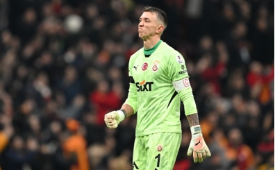 Muslera, Türk futbol tarihine geçiyor!