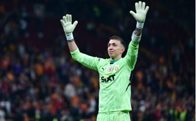 Muslera'dan Fenerbahe ve Beikta aklamas!