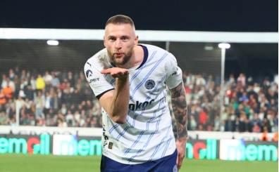 Fenerbahçe'de uygun maliyetli stoper aranıyor!