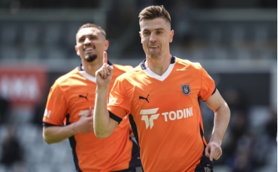 Başakşehir, Piatek'den yoksun Hatayspor deplasmanında