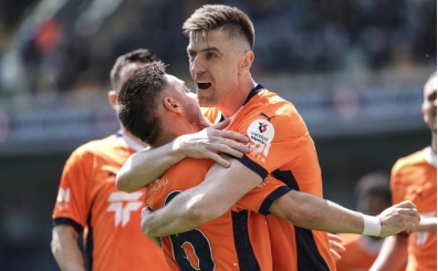 Başakşehir, Krzysztof Piatek ile yollarını ayırdı