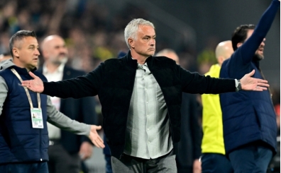 Mourinho'nun kaderi 5 maça bağlı!