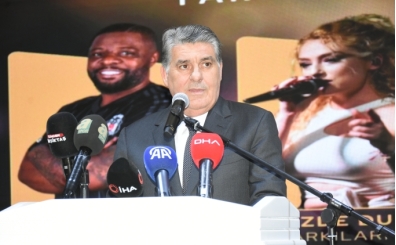 Serdal Adalı'dan Malatya'da Anlamlı Mesaj