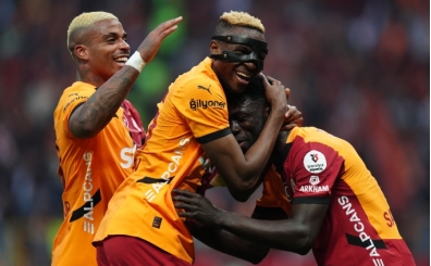 Galatasaray, Süper Lig'de 25. şampiyonluk için gün sayıyor