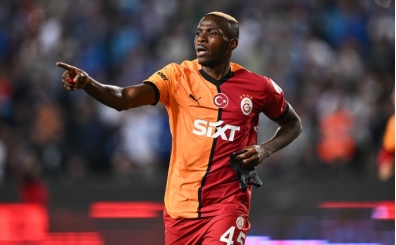 Galatasaray'da Osimhen pankartı!