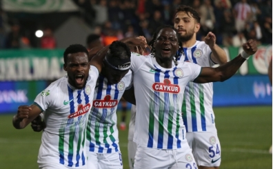 Çaykur Rizespor ligde kalmayı başardı