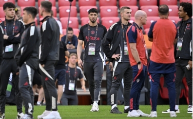 Tottenham ve Manchester United finale hazır