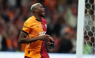 Osimhen'den Napoli'ye rest!