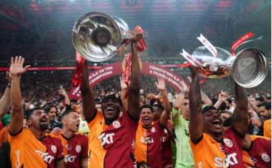 Galatasaray, sezonu çifte kupa mutluluğuyla kapattı