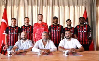 Arca Çorum FK'de 6 imza!