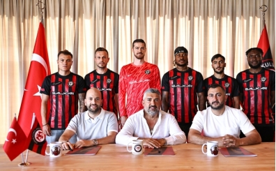 Arca Çorum FK'de 6 imza!
