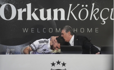Beşiktaş, Orkun Kökçü için Tüpraş Stadı'nda imza töreni düzenledi