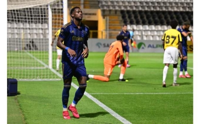 Jhon Duran'dan etkileyici peformans!