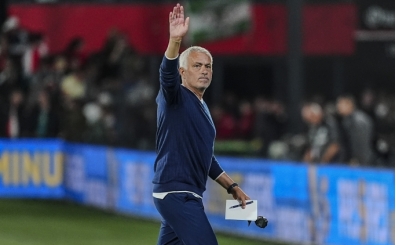 Jose Mourinho'dan Feyenoord'a kar 3. malubiyet