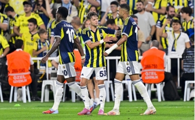 Fenerbahçe'den Feyenoord'a karşı geri dönüş ve tur!