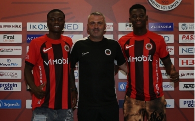 Genlerbirlii'nden iki imza birden!