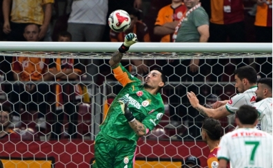 Uğurcan Çakır, Galatasaray'a hayat verdi!