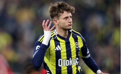 Fenerbahe'de ayrlk gelimesi: Menajeri teklif getirdi!