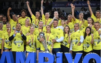 Fenerbahçe Medicana, geri dönerek Şampiyonlar Kupası'nda şampiyon!