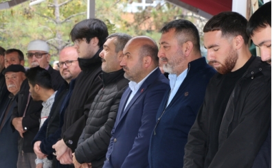 Orkun Kk'nn babaannesi son yolculuuna uurland