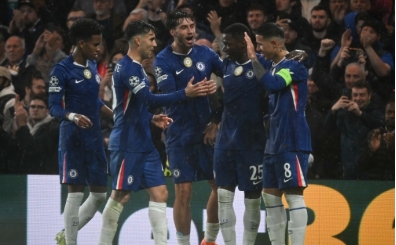 Ajax, Galatasaray maçı öncesi Chelsea'den de fark yedi!