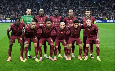 Levent Tzemen: 'Bar' slklayanlar utanmtr herhalde'