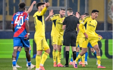 Fenerbahe, hakem Lindhout iin UEFA'ya gidiyor!