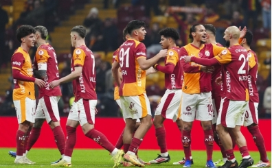 Galatasaray'da bu sezon i�in bir ilk!