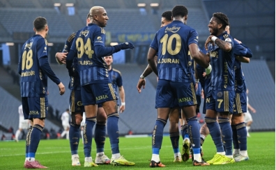 Fenerbah�e'den Ey�pspor kar��s�nda rahat galibiyet!