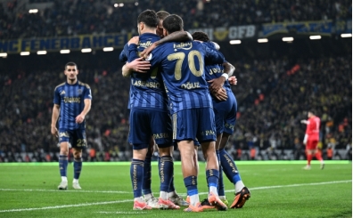 Fenerbah�e ligin ilk devresini nama�lup tamamlad�