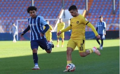 �stanbulspor, Adana deplasman�nda 5 goll� galip!