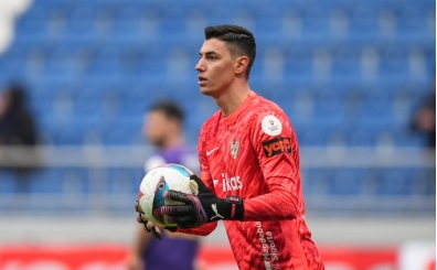 Galatasaray'da yerlide tek aday: Berke Özer!