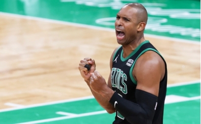Curry, Horford iddialar iin: 'Harika bir oyuncu, olursa konuuruz'