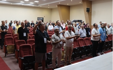 Altay'da eski başkan Ekmekçioğlu ve yönetimi ibra edilmedi
