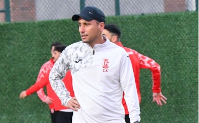 Bal�kesirspor'da Kav�ak tak�m�yla gururlu