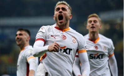 Galatasaray'da 3 oyuncu kart snrnda