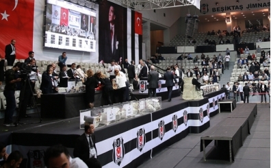 Beşiktaş'ta olağanüstü genel kurul toplantısı