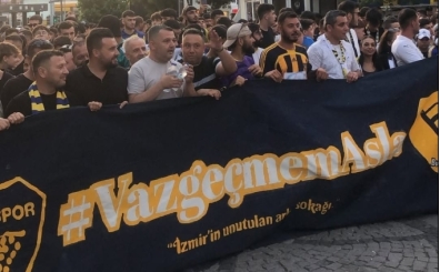 Bucasporlular takımları için isyan etti