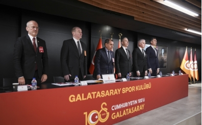 CANLI: Galatasaray Divan Kurulu