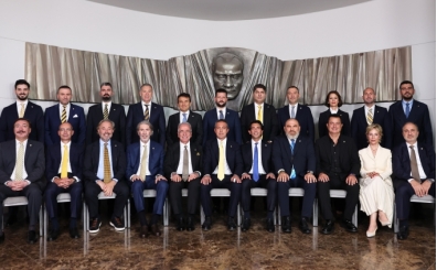 Fenerbahçe'de Acun Ilıcalı'nın ardından iki istifa yolda!